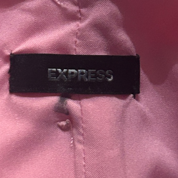 Express High Neck Low Back Button Tailored Tank - Picture 4 of 5